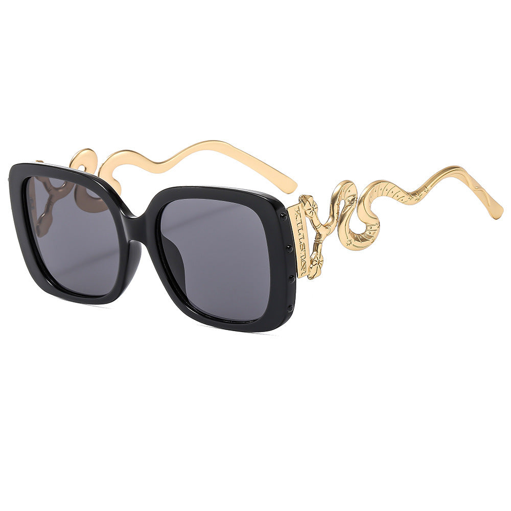 Women's extravagant designer sunglasses with luxurious snake frame Bowlift