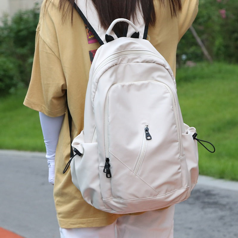 Everyday backpack with versatile compartments Bowlift