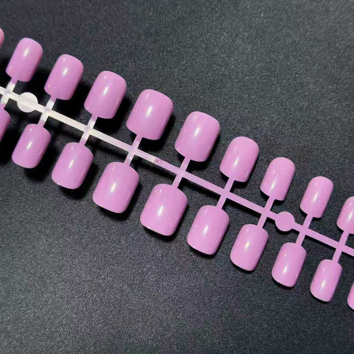Elegant Press-On Nail Extensions Bowlift