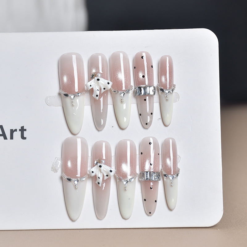 Stylish Stiletto Press-On Nail Extensions Bowlift