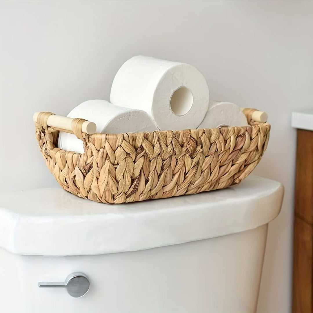 Decorative toilet paper basket Bowlift