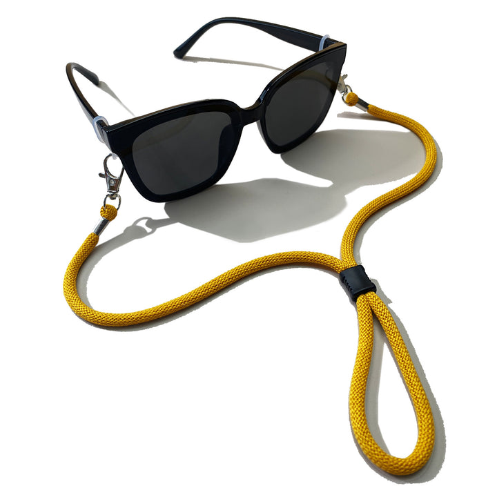 Adjustable Eyewear Retainer with Premium Clips Bowlift
