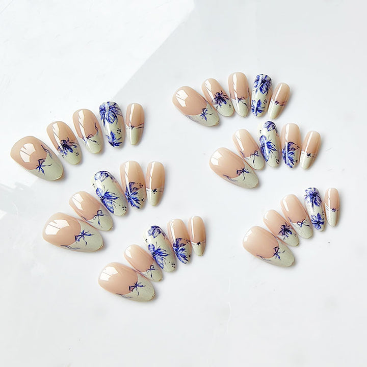 Artificial nails with floral pattern and elegant accents Bowlift