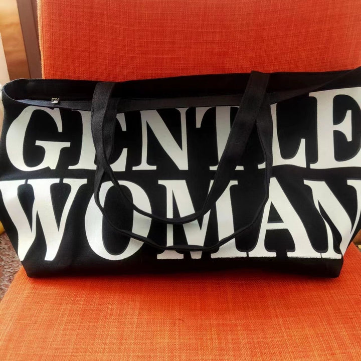 Fashionable cotton bag with striking lettering Bowlift
