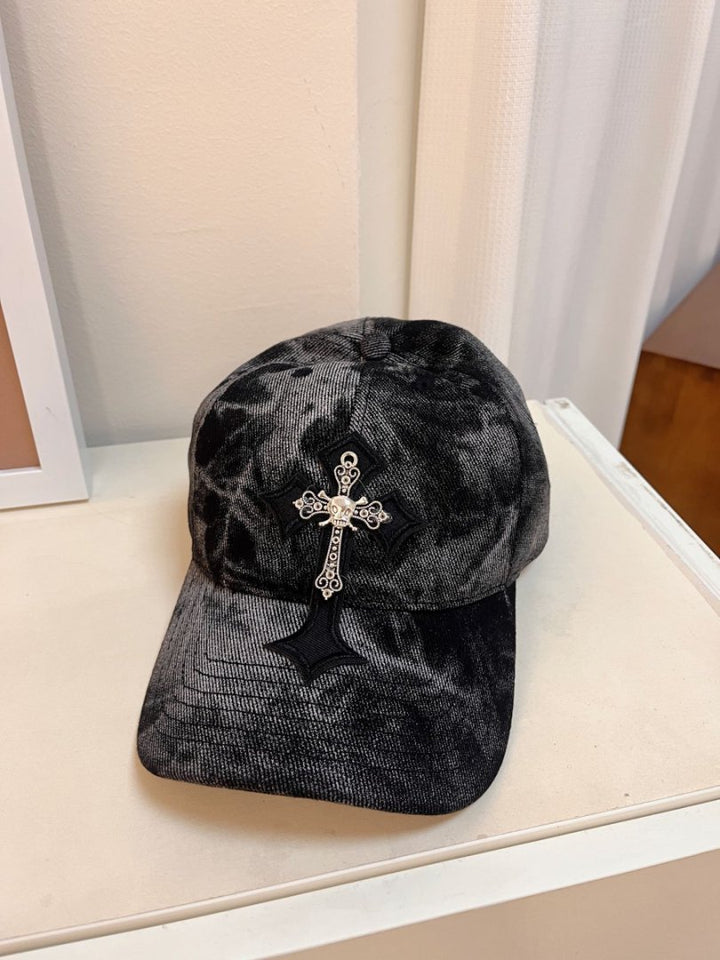 Men's Velvet Embroidered Cross Baseball Cap Bowlift