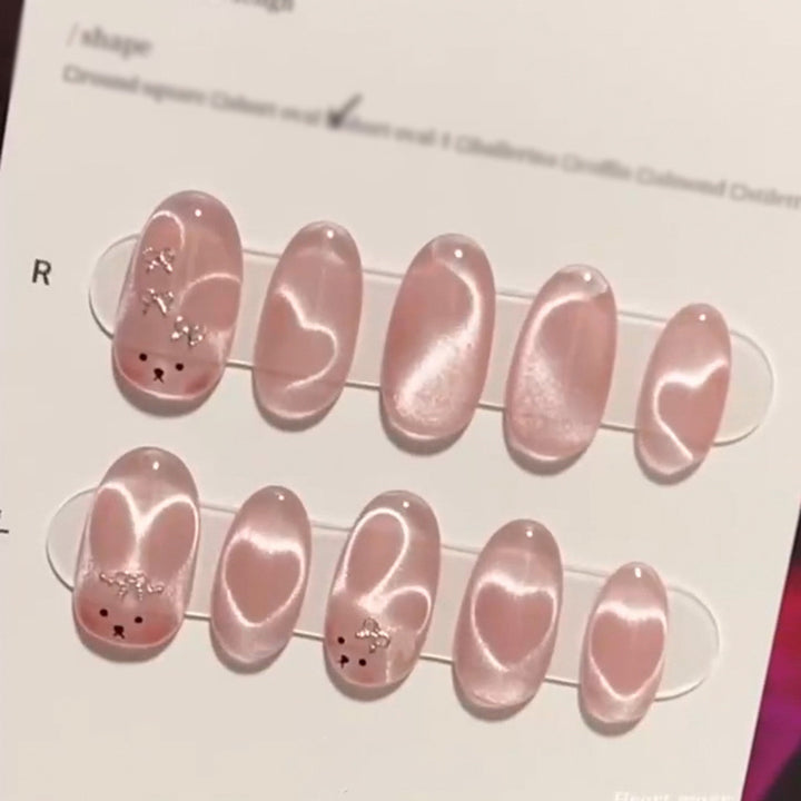 Artificial nail art with playful bunny design Bowlift