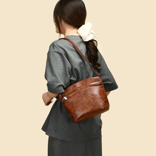 Functional Crossbody Bag Bowlift