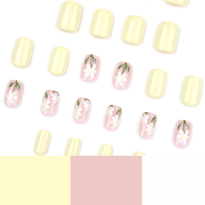 Artful nail extensions with elegant flower design Bowlift