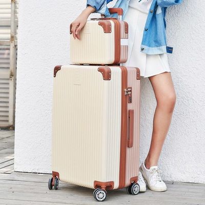 Stylish Lightweight Hard-Shell Suitcase Bowlift