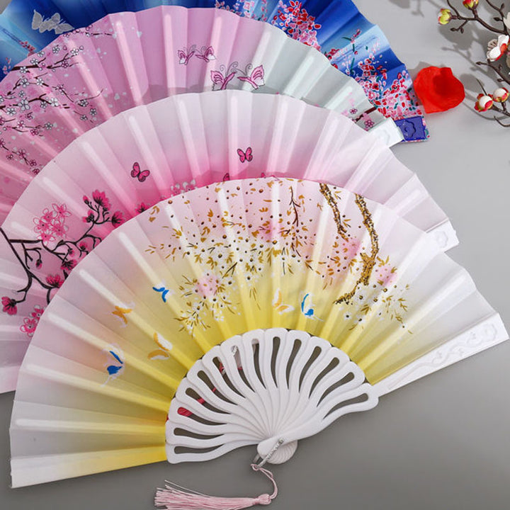 Ladies' artistically designed hand fan Bowlift