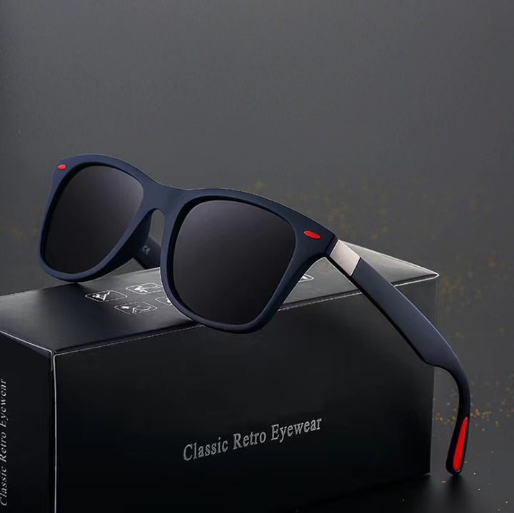 Ladies stylish retro sunglasses with robust frame Bowlift