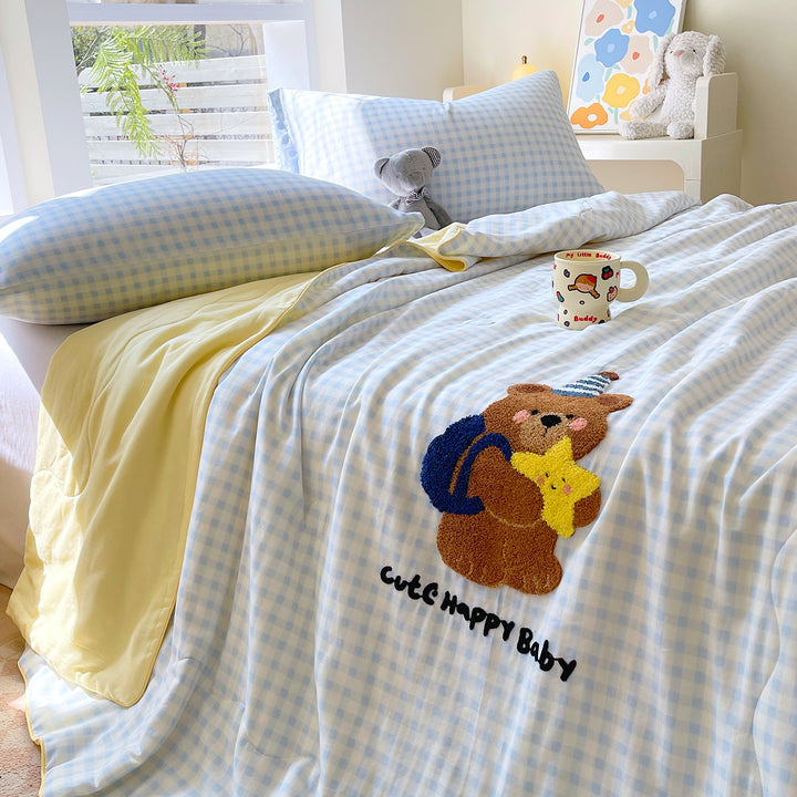 Women's cuddly blanket with cute bear design Bowlift