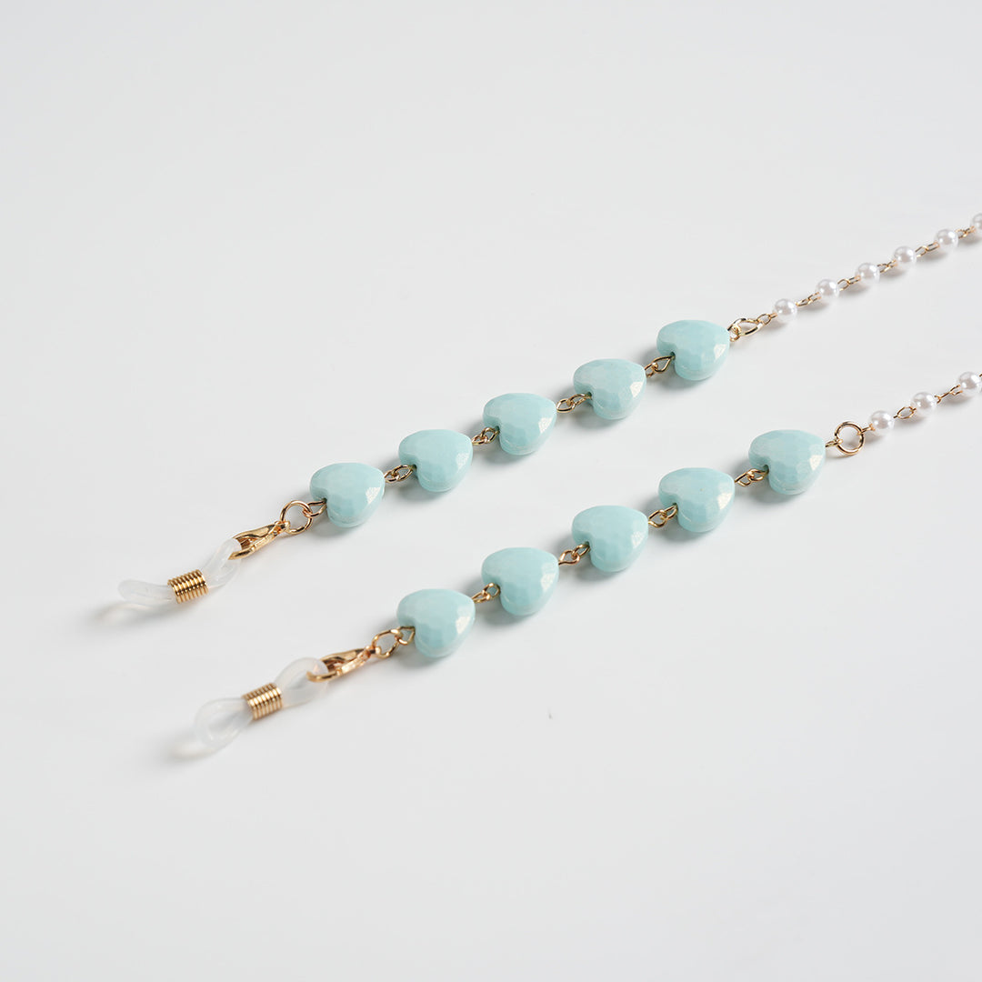 Heart-Shaped Beaded Eyewear Chain Bowlift