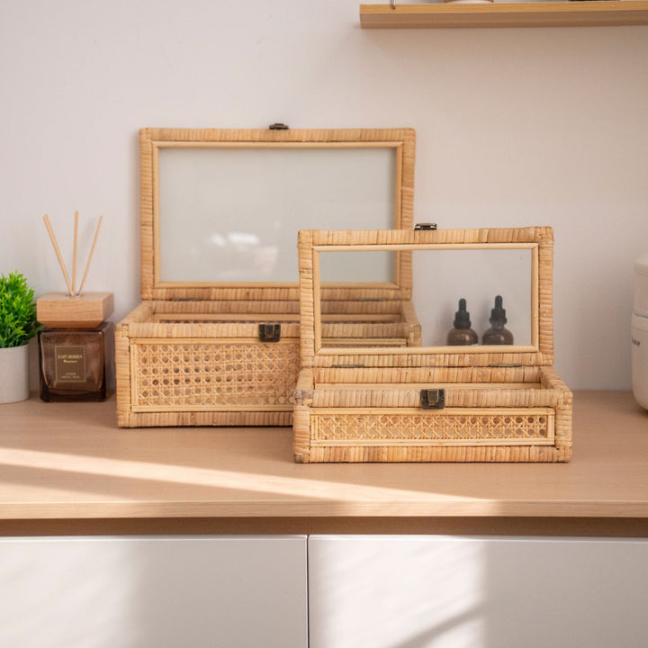 Rustic toy basket with checked pattern Bowlift