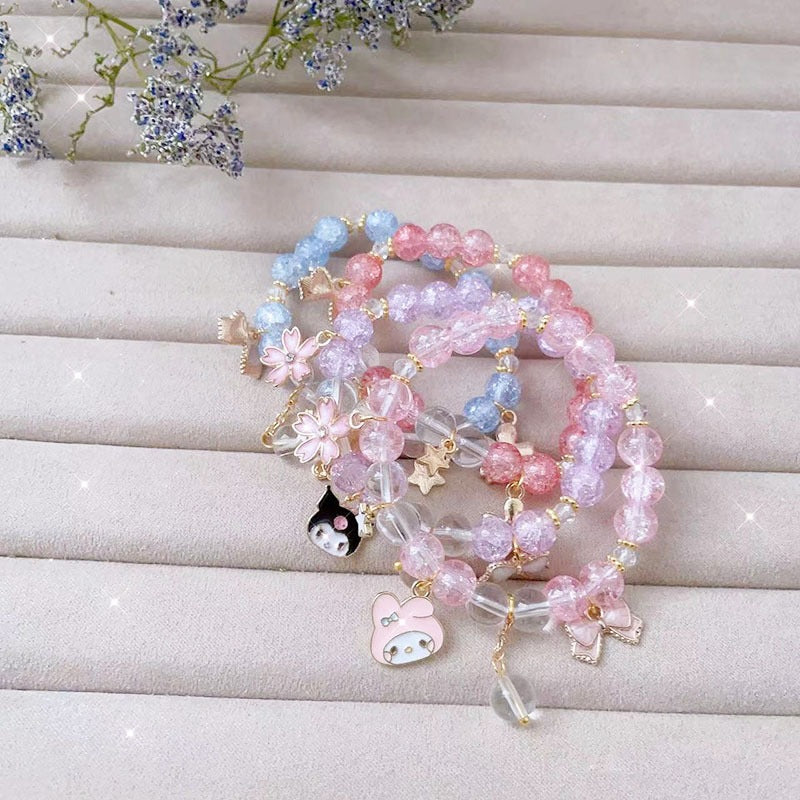 Elegant bracelet with animal and glitter pendants Bowlift