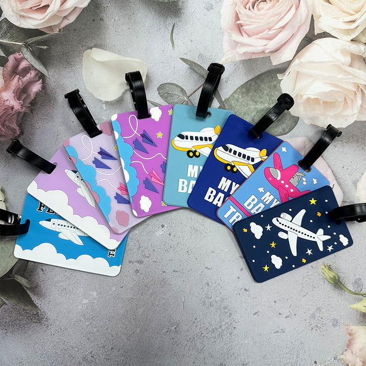 Airplane-Themed Luggage Tag Bowlift