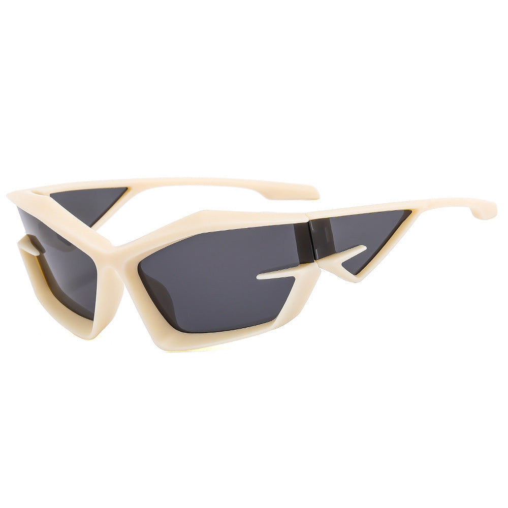 Women’s Sporty Performance Sunglasses with Ergonomic Design Bowlift