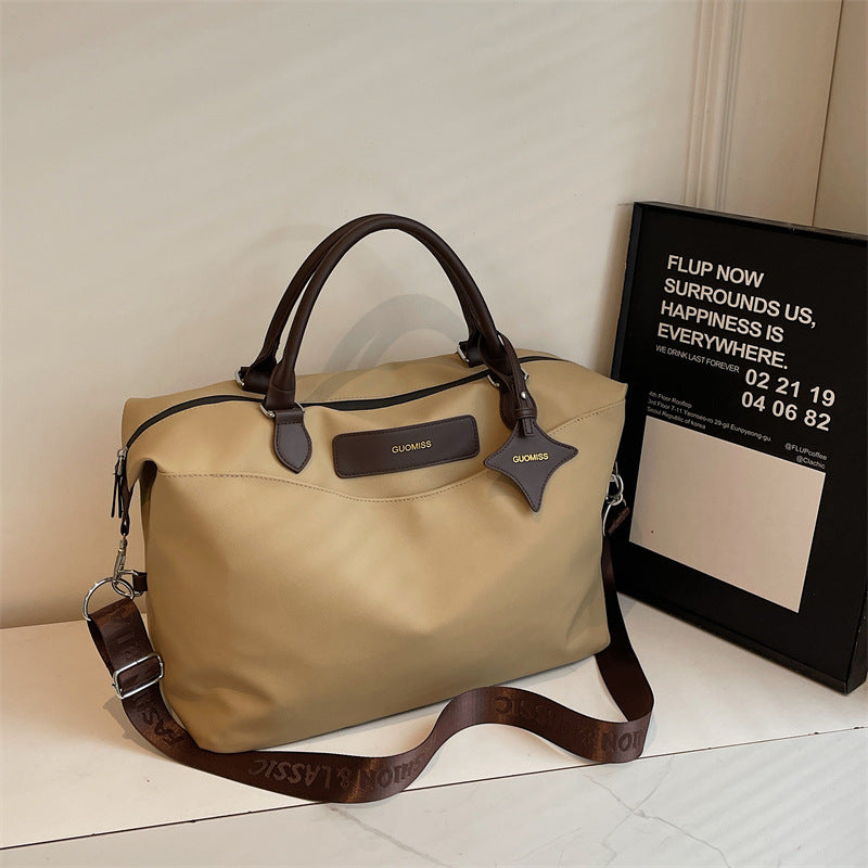Elegant Travel Bag With Practical Compartments Bowlift
