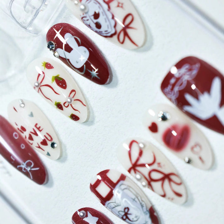 Themed Nail Art Extensions Bowlift