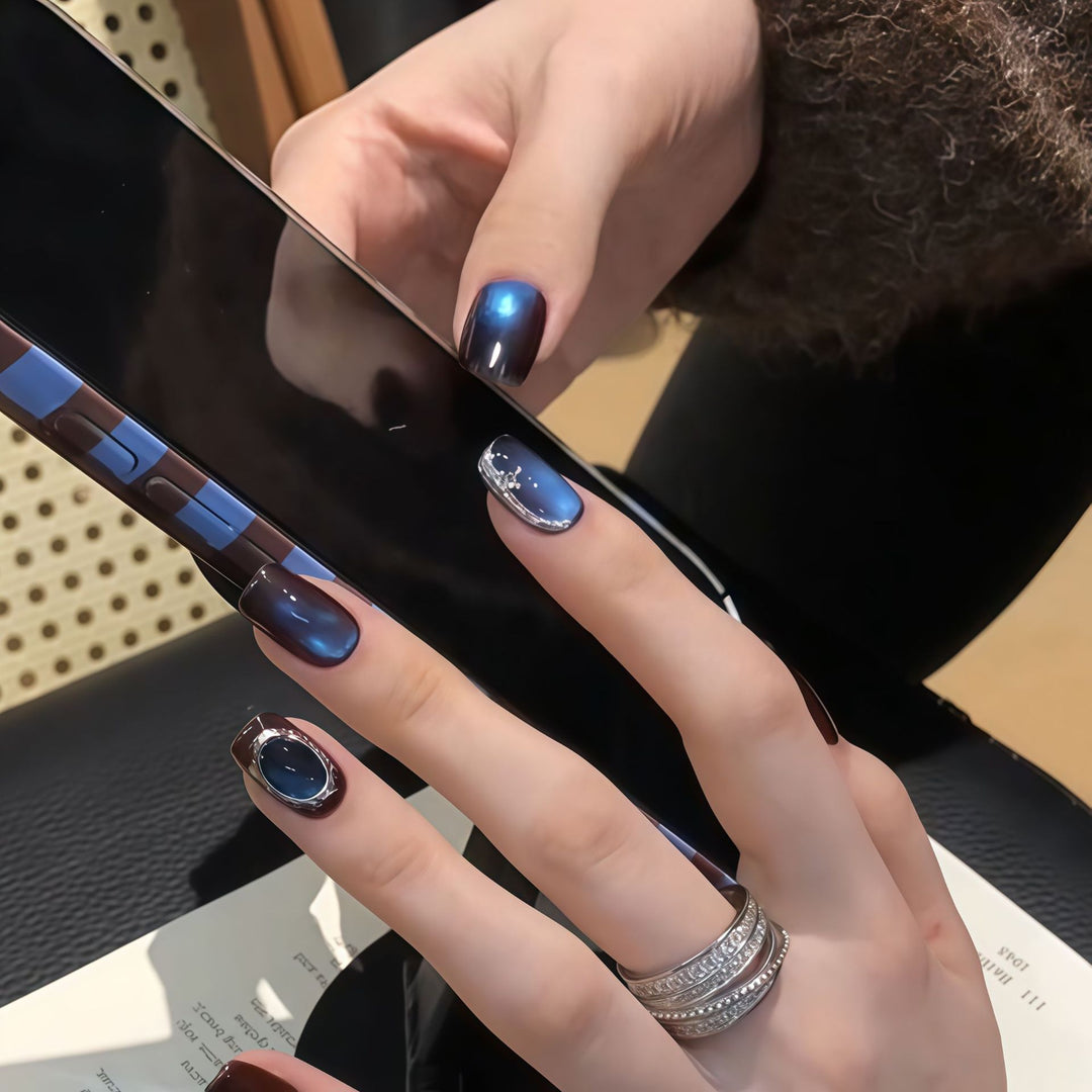 Artificial nails in elegant ombre style with crystal embellishments Bowlift
