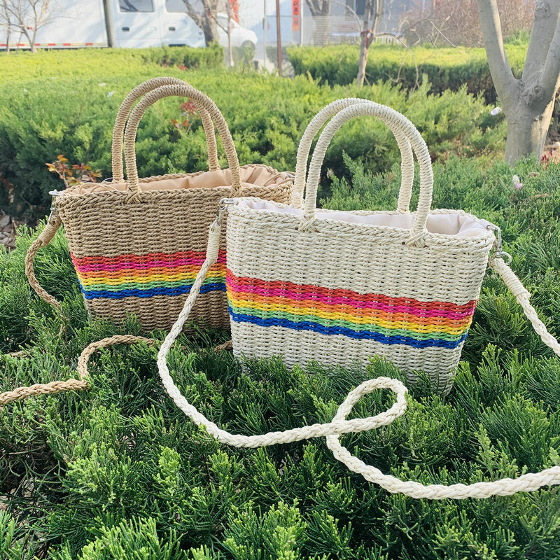 Beach bag with Colorful Accents Bowlift