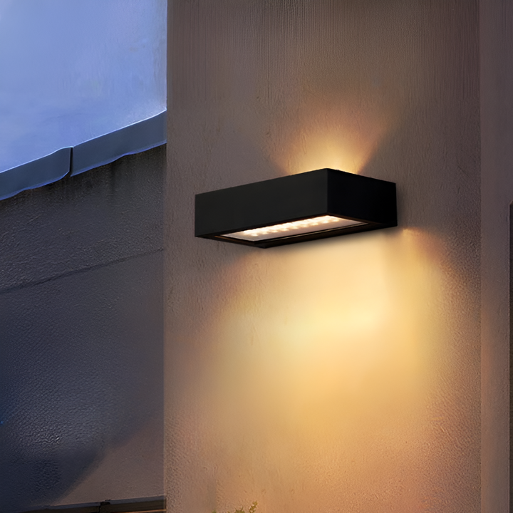 BowLift | Modern IP65 Waterproof Outdoor Wall Lamp With Sensor