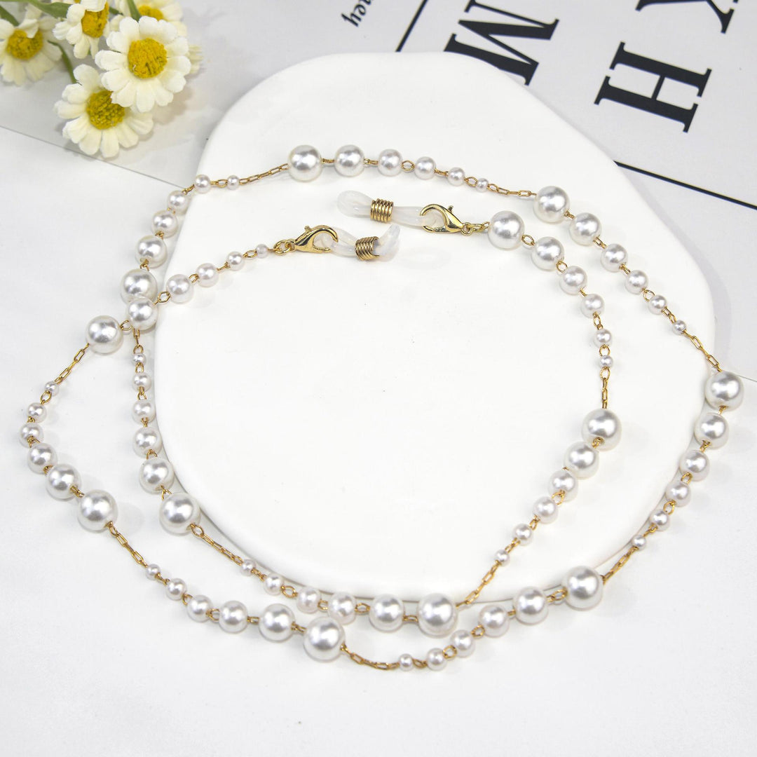 Elegant Pearl Beaded Eyewear Chain Bowlift