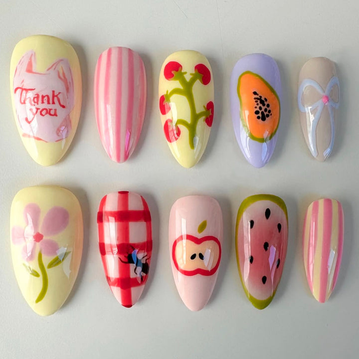 Thematic Artisan Press-On Nail Set Bowlift