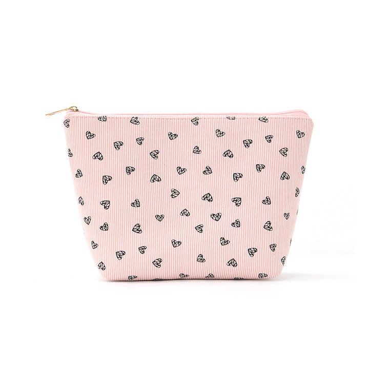 Cosmetic Set with Loving Heart Motif Bowlift