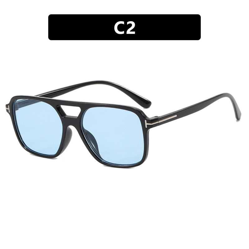Women's fashionable sunglasses in striking leopard print Bowlift
