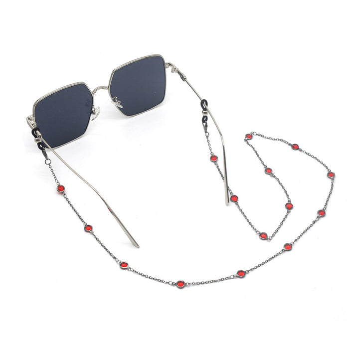 Stylish Square Sunglasses with Decorative Chain Bowlift
