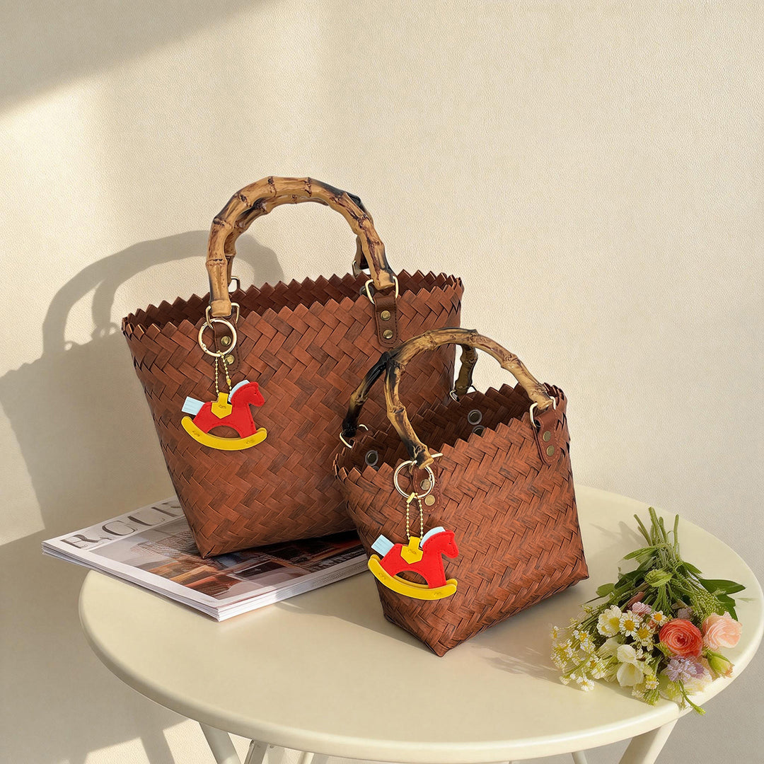 Handcrafted basket bag with bamboo handles Bowlift