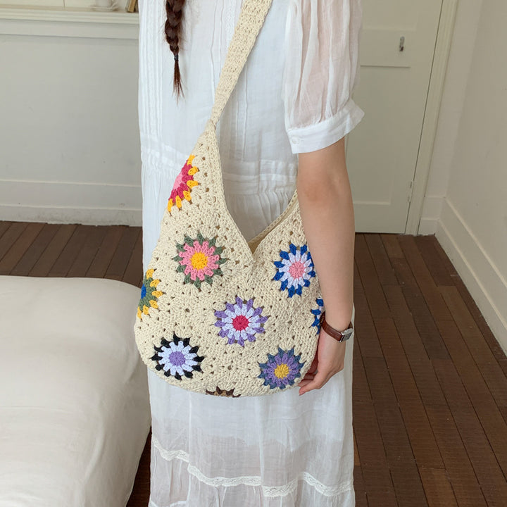 Fashionable Crochet Handbag Bowlift