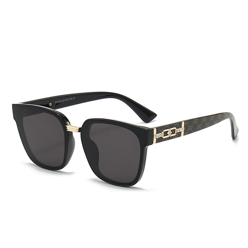 Women's Designer Sunglasses with Luxurious Frame and Trendy Jewelry Detail Bowlift