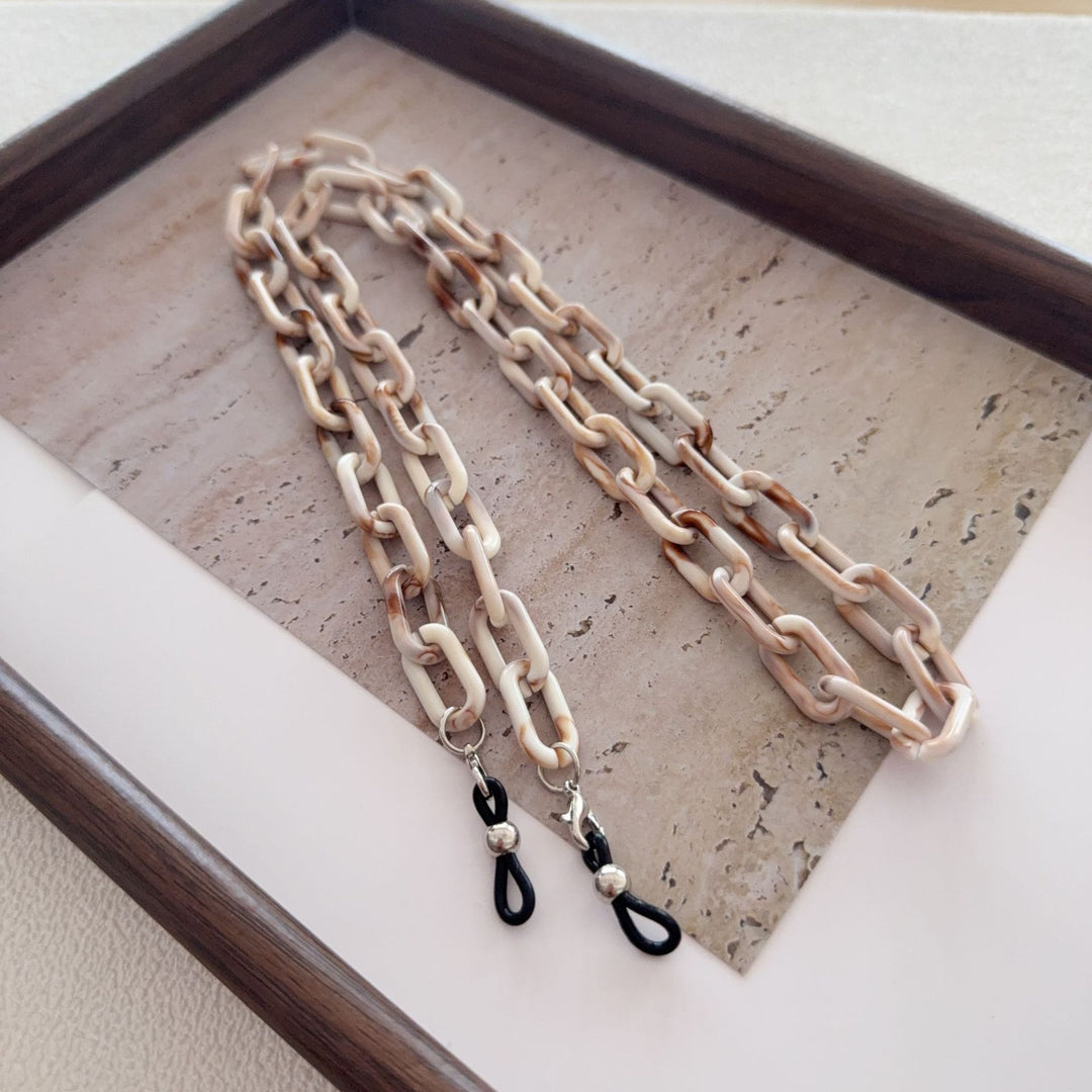 Stylish Acrylic Eyewear Chain Bowlift