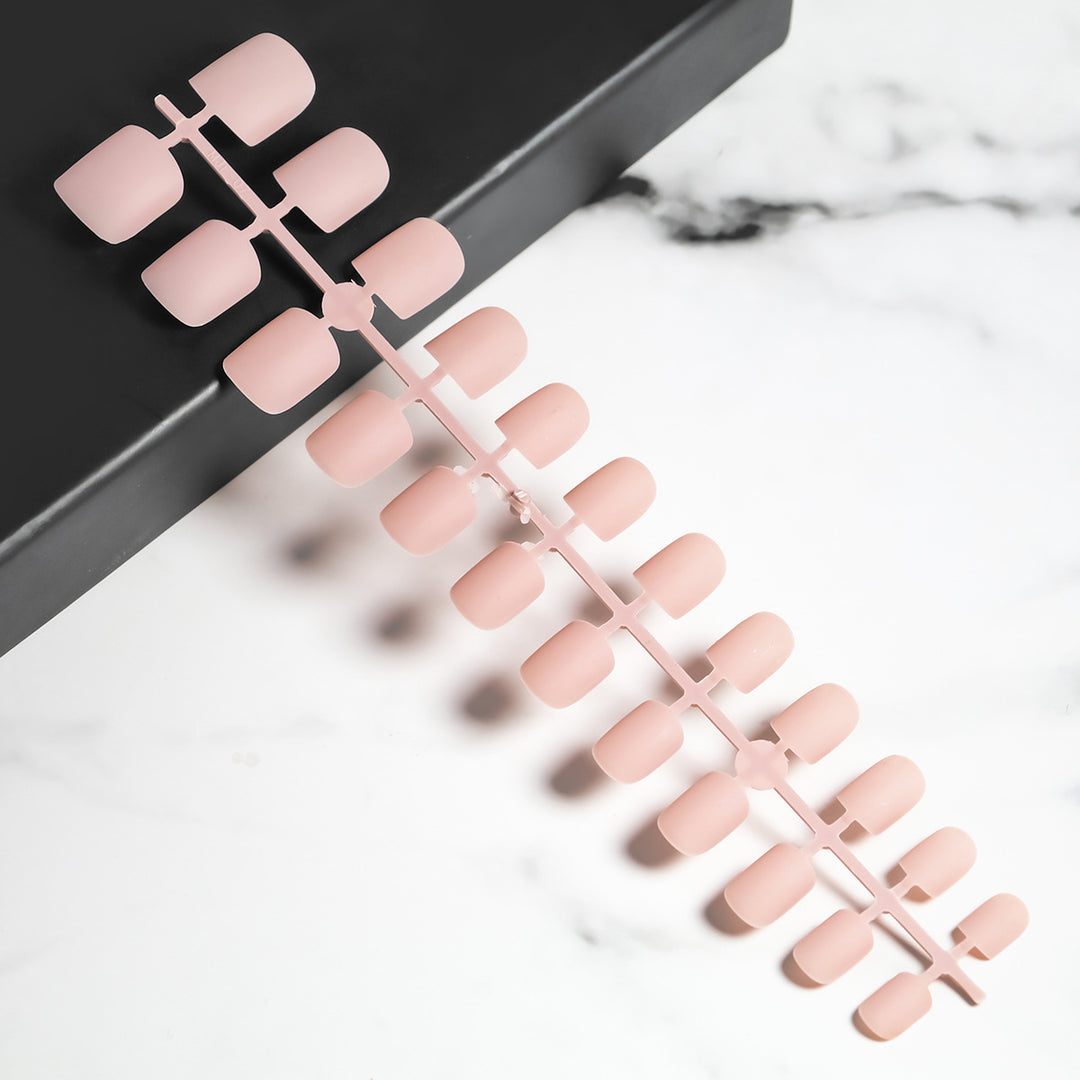 Matte Finish Press-On Nail Tips Bowlift