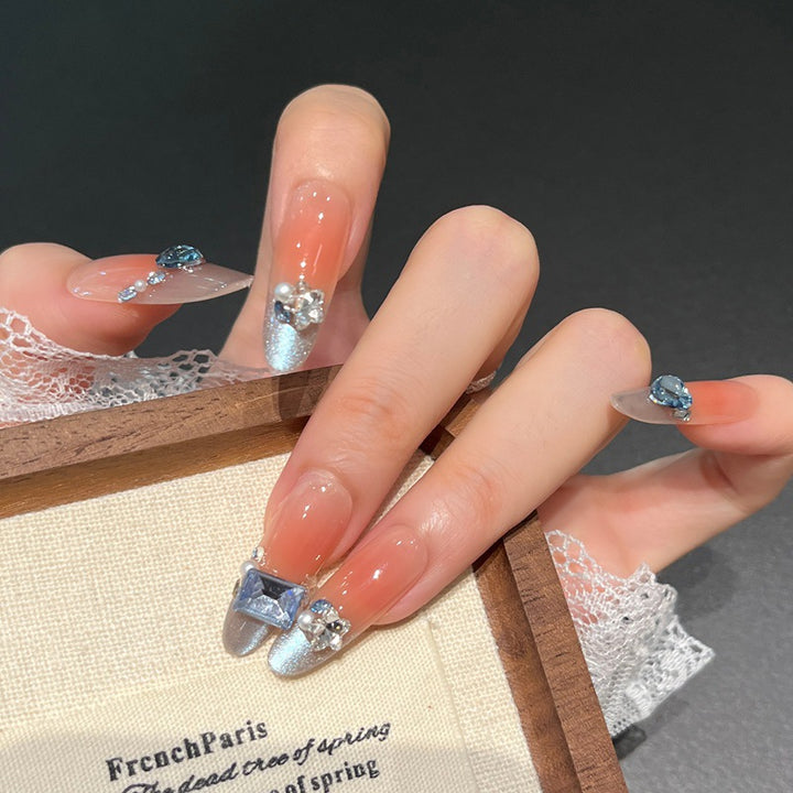 Artistic Ocean-Inspired Press-On Nail Design Bowlift