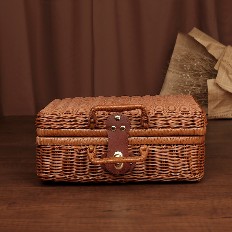 Vintage-Inspired Woven Storage Case Bowlift
