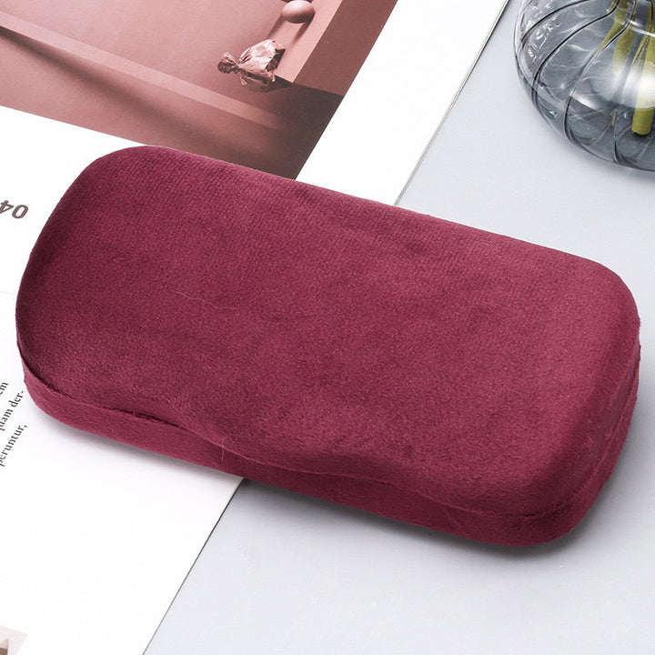 Premium Velvet Eyewear Case Bowlift