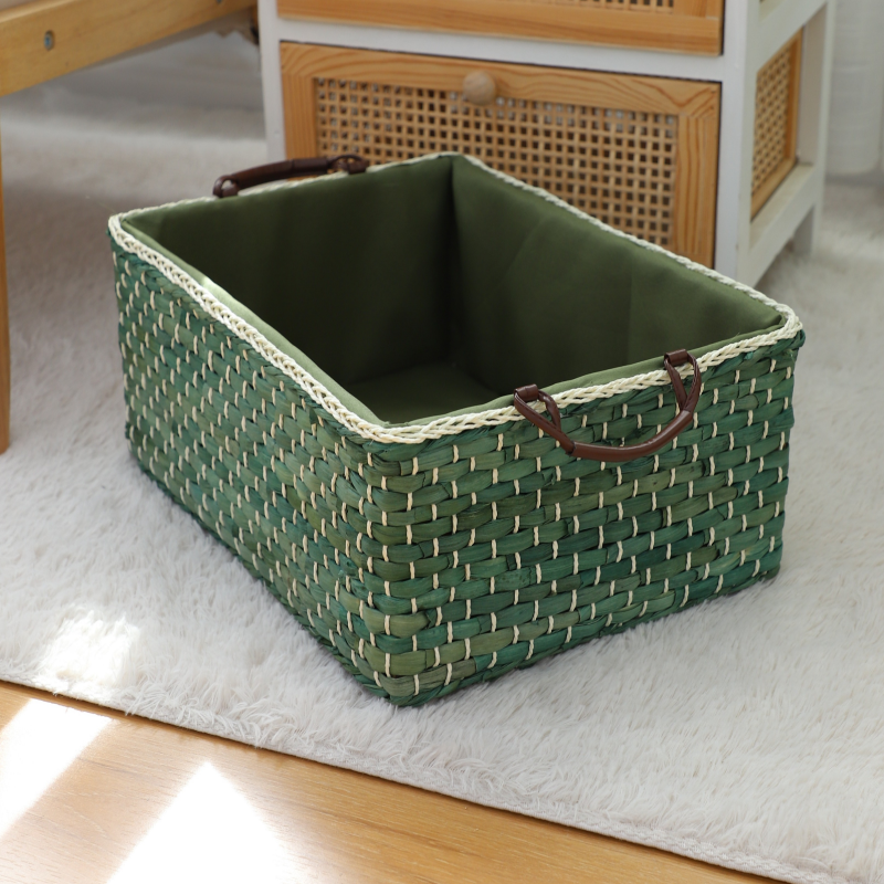 Handcrafted organizer basket with two handles Bowlift
