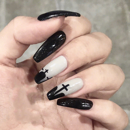 Artistic Stiletto Nail Art Set with Gothic Cross Design Bowlift