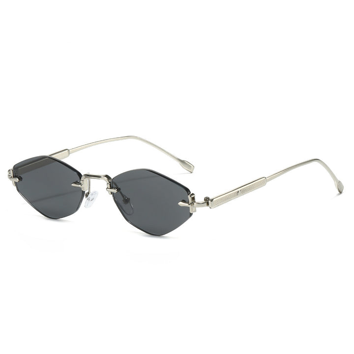 Chic Angular Cat-Eye Sunglasses Bowlift