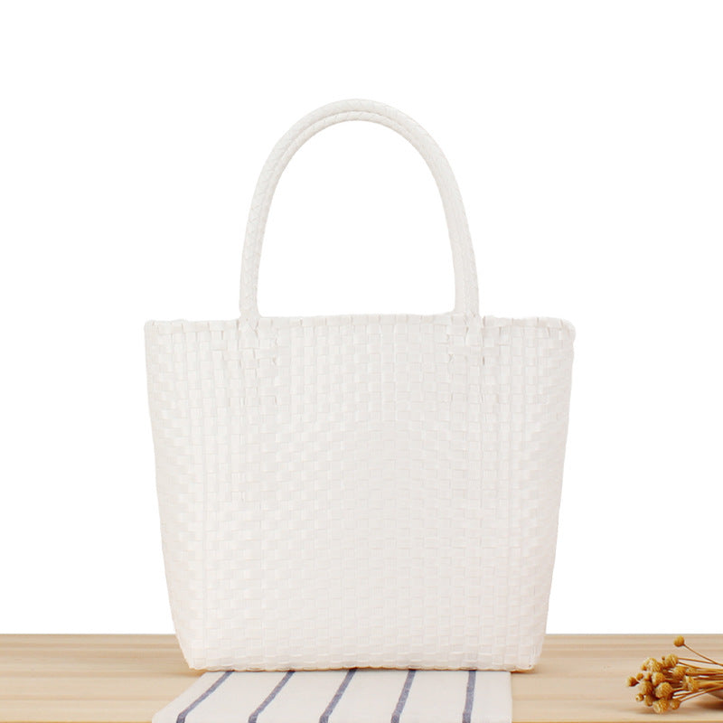 Fashionable beach bag with durable weave Bowlift