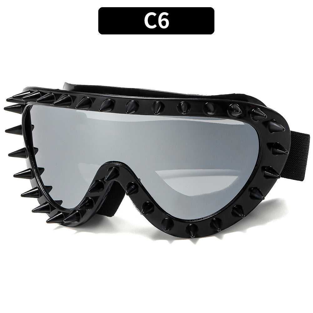 Women’s sporty ski goggles Bowlift