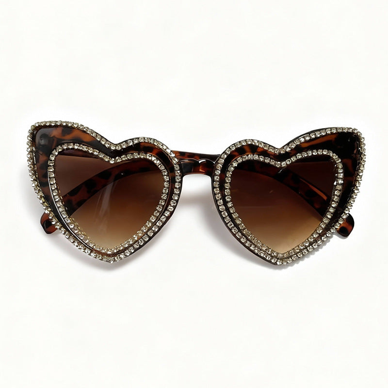Glamorous Heart-Frame Sunglasses Bowlift