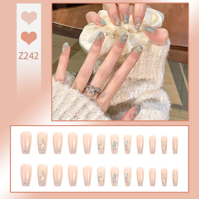 Glamorous artificial nail set with luxurious glitter elements Bowlift