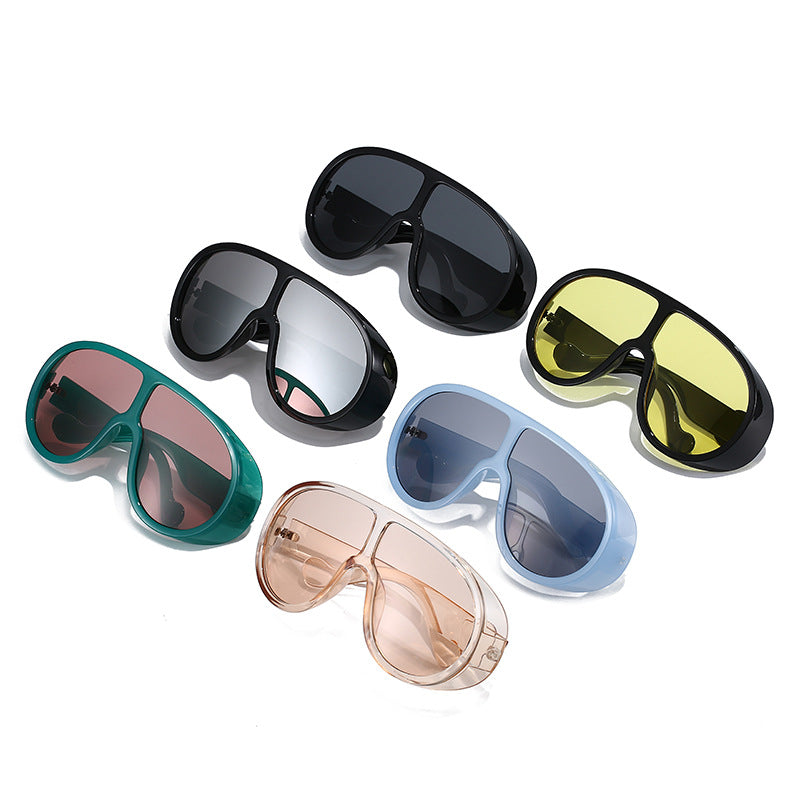 Ladies extravagant sunglasses with stylish transparent frame Bowlift