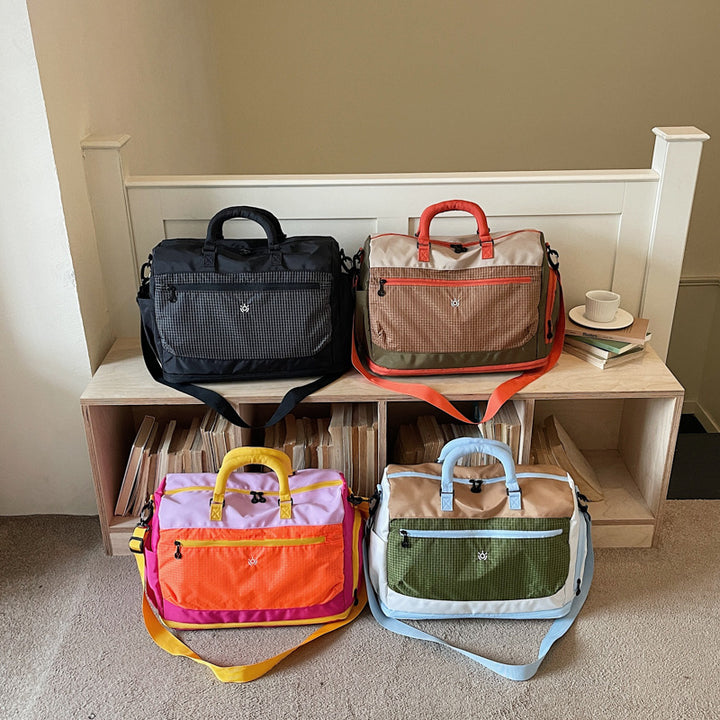 Sporty Travel Bag With Functional Design Bowlift