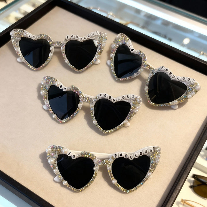 Glamorous Heart-Shaped Sunglasses Bowlift
