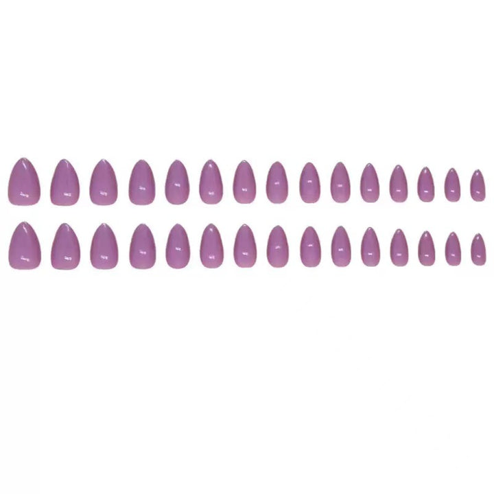 Artificial nail set with elegant, long-lasting high-gloss surface Bowlift